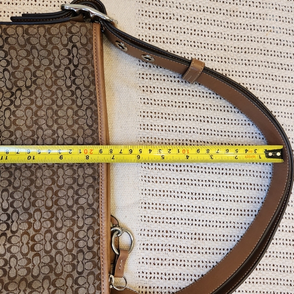 COACH monogram bag - Picture 8 of 9